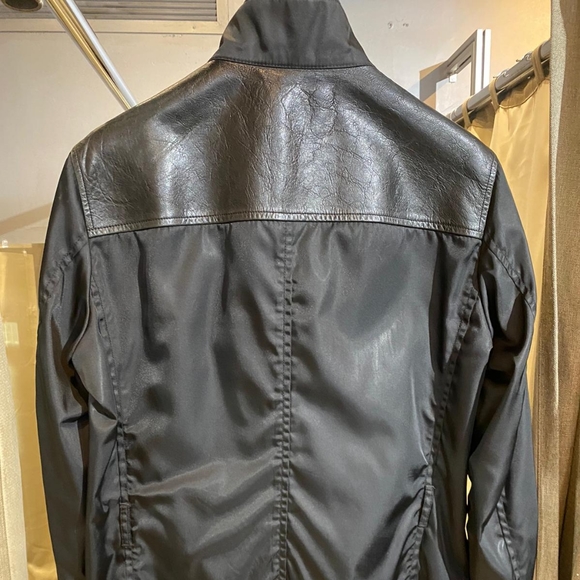 Men's Prada Jacket - Picture 3 of 7